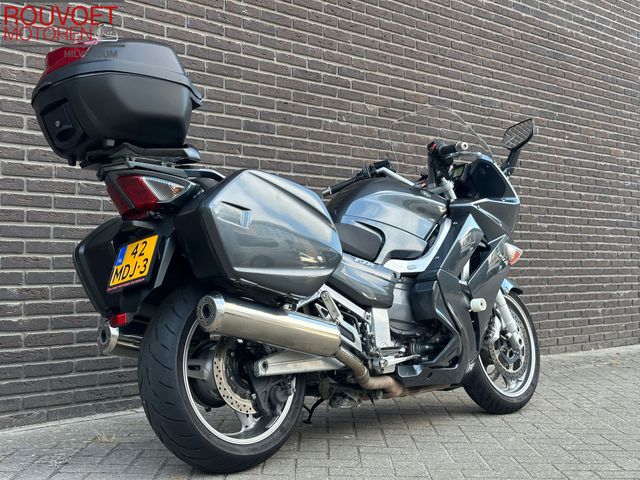 yamaha - fjr-1300
