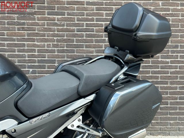 yamaha - fjr-1300