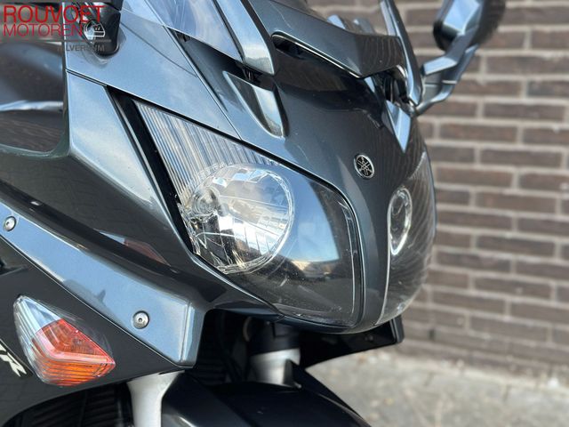 yamaha - fjr-1300