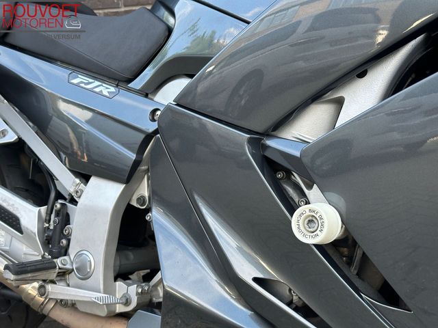 yamaha - fjr-1300