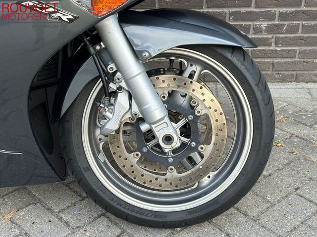 yamaha - fjr-1300