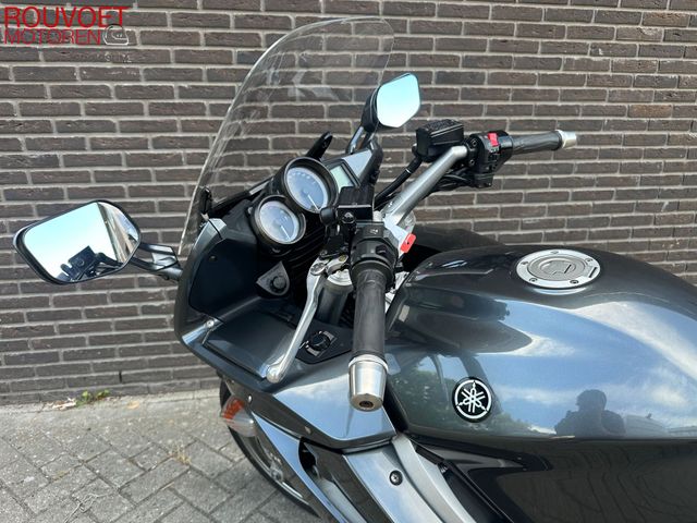 yamaha - fjr-1300