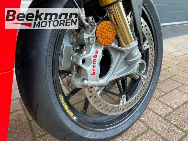 ducati - panigale-v4-s