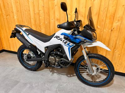 VOGE 300 RALLY – foto 2