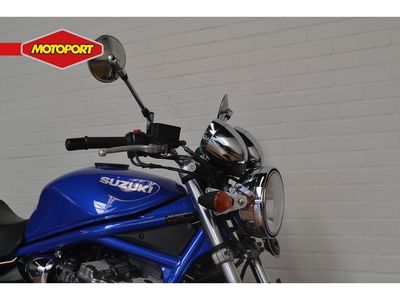 SUZUKI GSF 600 N BANDIT – foto 2