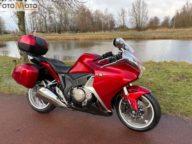honda - vfr-1200-f-c-abs