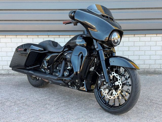 harley-davidson - street-glide-special-flhxs