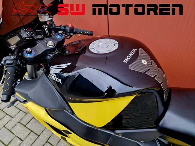 honda - cbr-900-rr-fireblade