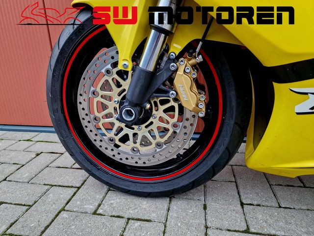 honda - cbr-900-rr-fireblade