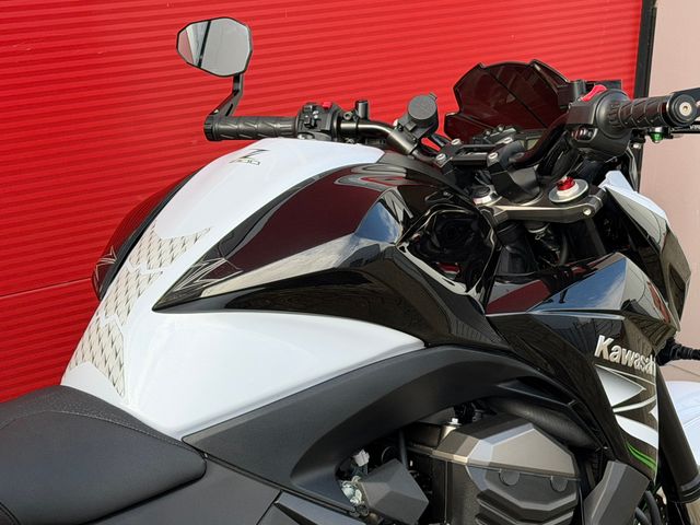 kawasaki - z-800-abs