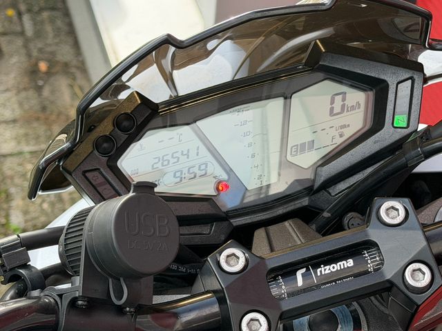 kawasaki - z-800-abs