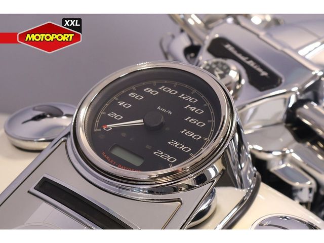 harley-davidson - road-king-classic-flhrc