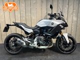 BMW F 900 XR