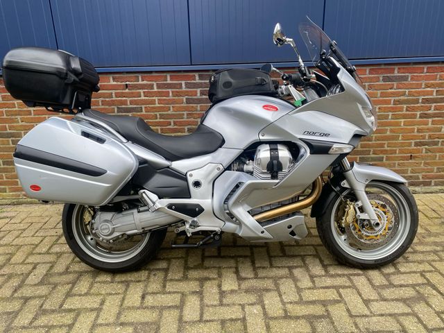 moto-guzzi - norge-1200-gt