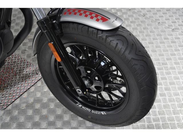 moto-guzzi - v-9-bobber