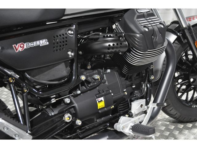 moto-guzzi - v-9-bobber