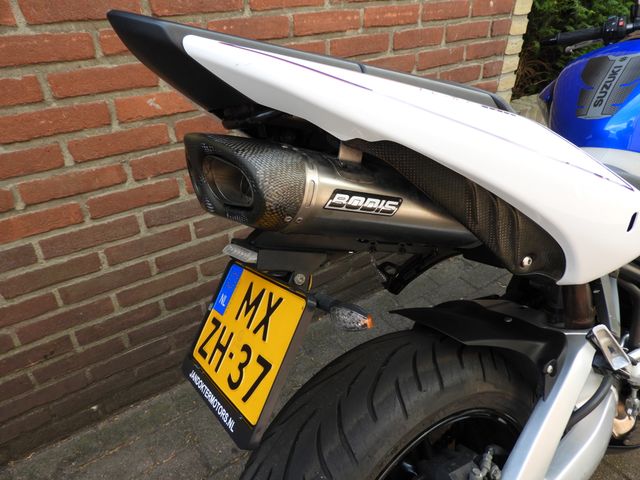 suzuki - b-king-1300