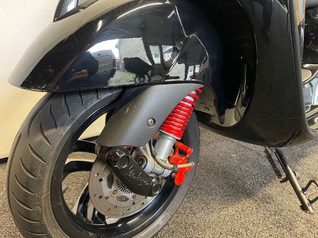 vespa - gts-300-abs