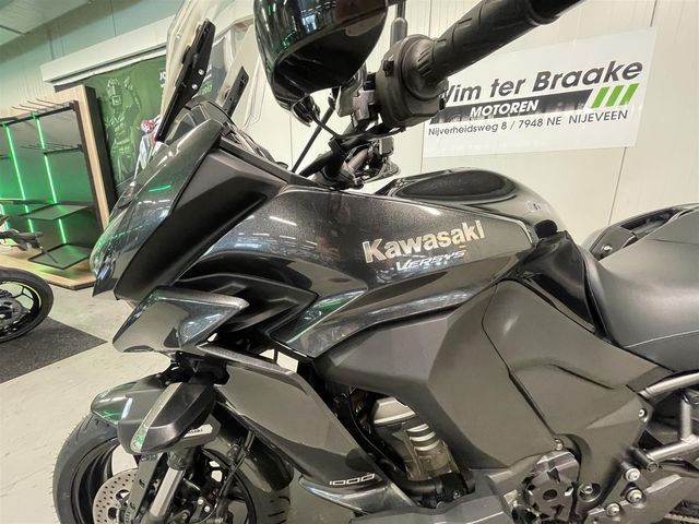 kawasaki - versys-1000-grand-tourer