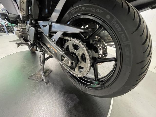 kawasaki - versys-1000-grand-tourer