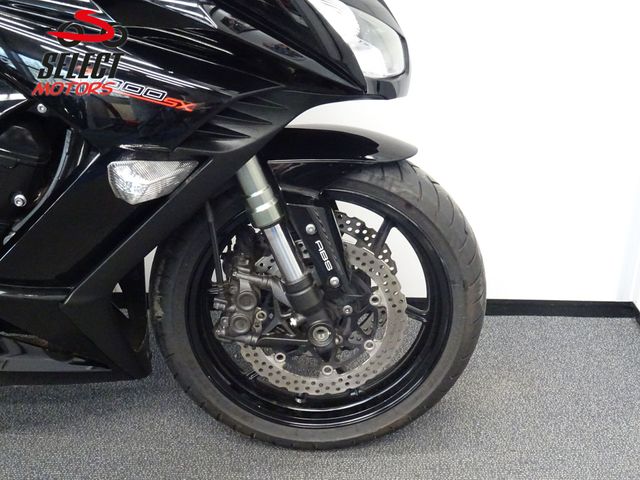 kawasaki - z-1000-sx-abs