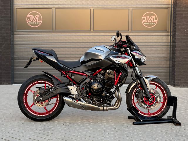 kawasaki - z650