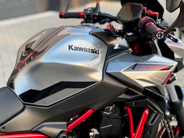 kawasaki - z650