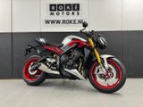 TRIUMPH STREET TRIPLE 765 R