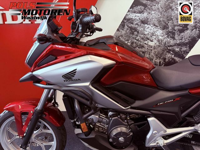 honda - nc-750-x-dct