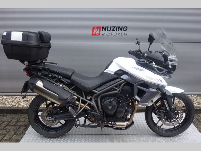 triumph - tiger-800-xrx