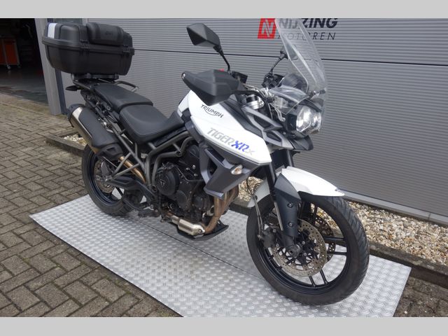 triumph - tiger-800-xrx