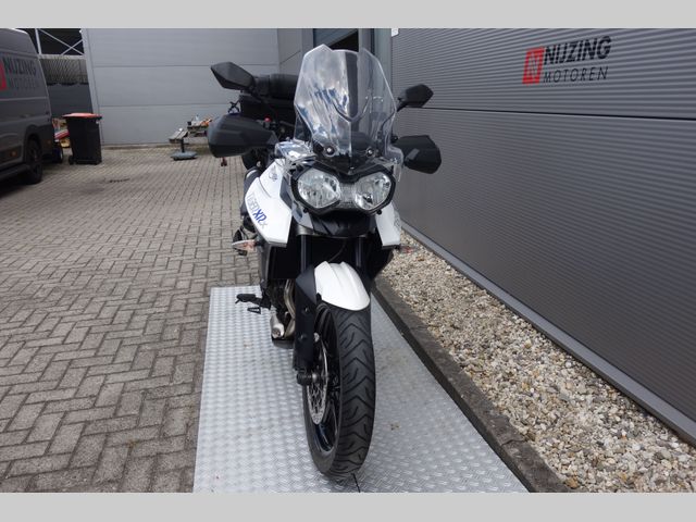 triumph - tiger-800-xrx