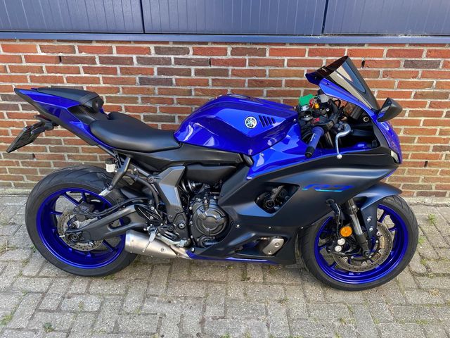 yamaha - r7