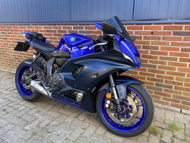 yamaha - r7