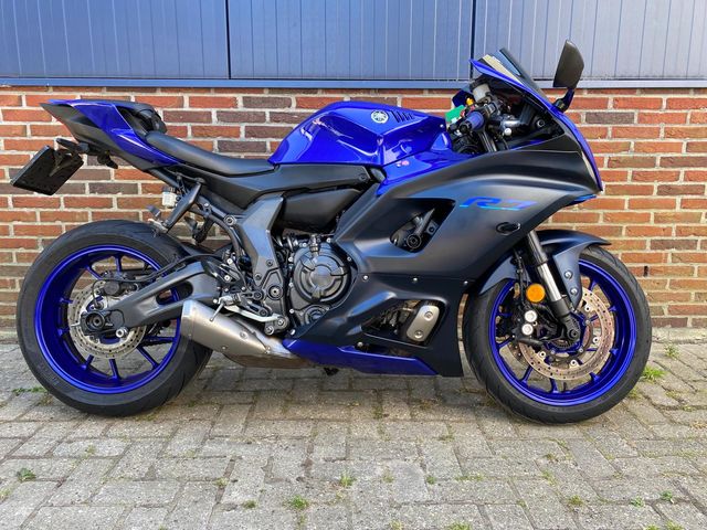 yamaha - r7