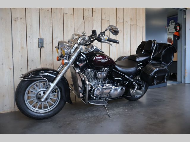suzuki - intruder-c-800