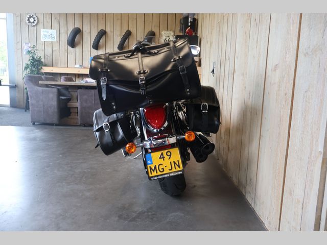 suzuki - intruder-c-800