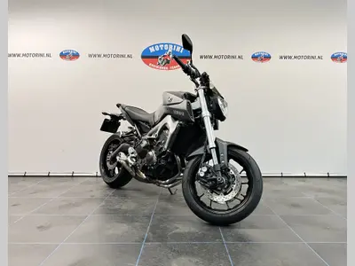 YAMAHA MT 09 ABS – foto 2