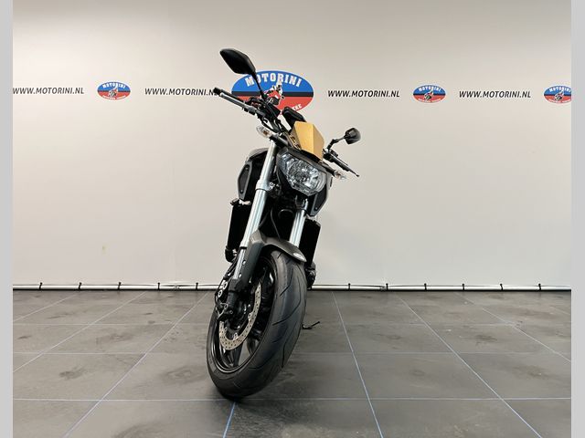 yamaha - mt-09-abs