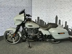 Harley-Davidson Flhx Street Glide Black Trim - Dark Billard Grey 2026 occasion – foto 10 van 13