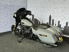 Harley-Davidson Flhx Street Glide Black Trim - Dark Billard Grey 2026 occasion – foto 11 van 13