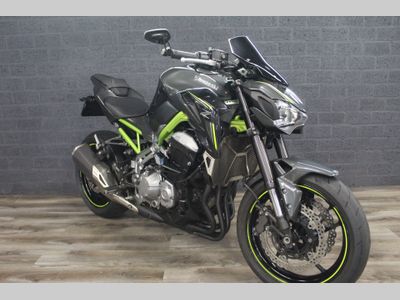 KAWASAKI Z900 70kW – foto 3
