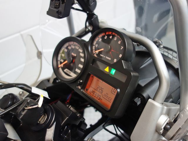 bmw - r-1200-gs-adventure