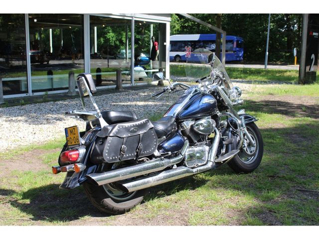 suzuki - vl-1500-intruder