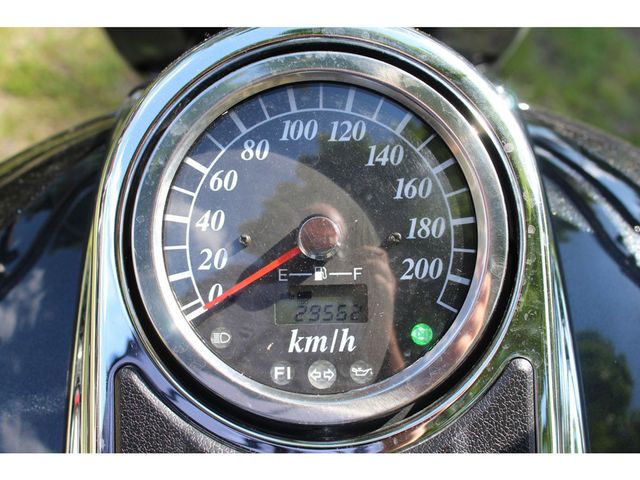 suzuki - vl-1500-intruder