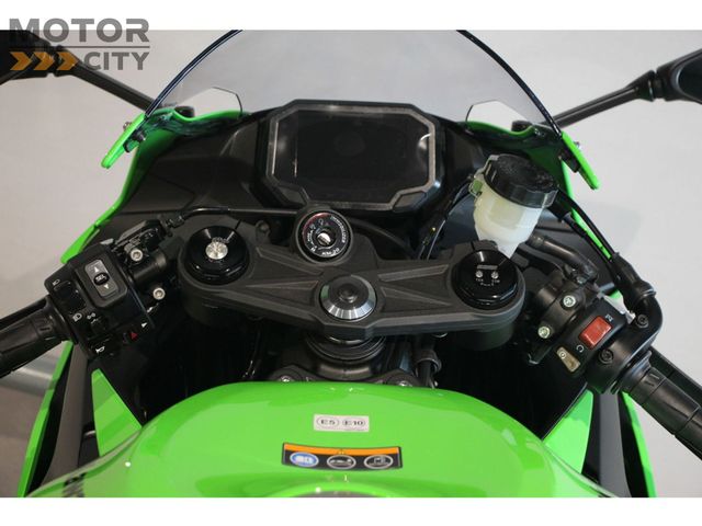kawasaki - zx-6r