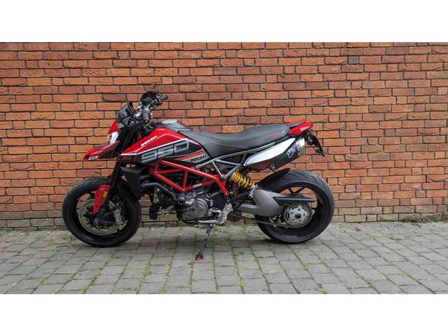 ducati - hypermotard-950