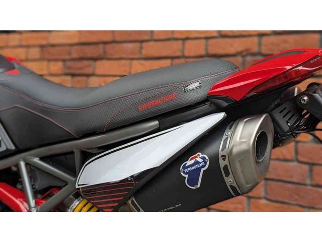 ducati - hypermotard-950