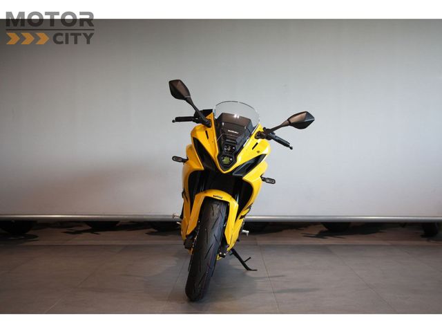 suzuki - gsx-8r
