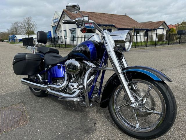 harley-davidson - convertible-softail-cvo